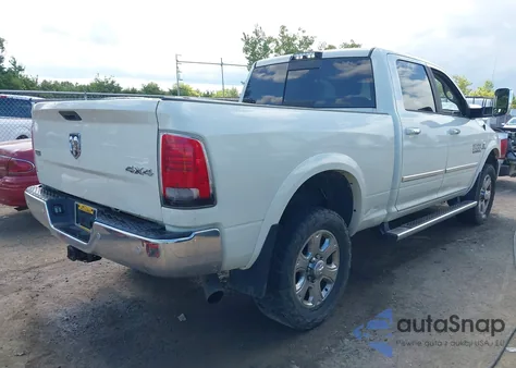 2018 Ram 2500 Laramie 4X4 6'4 Box z USA, uszkodzony, nr VIN 3C6UR5FL3JG127304